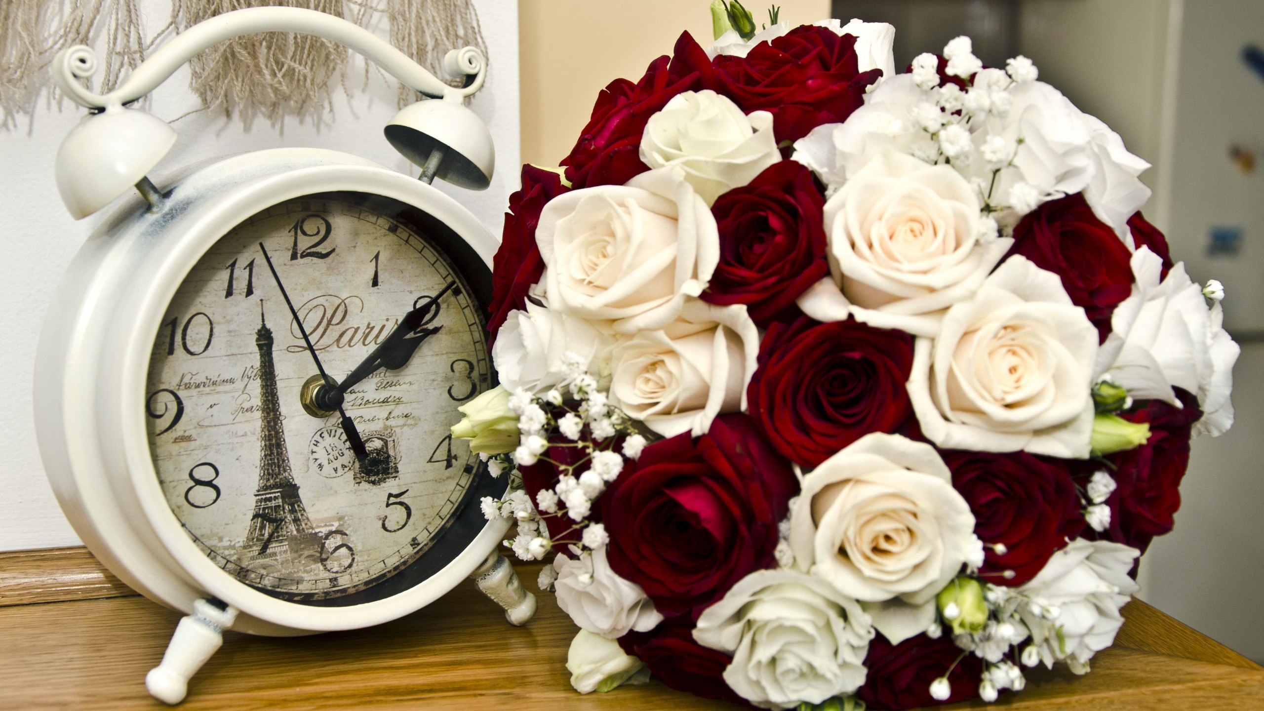 Clock - HD Wallpaper 