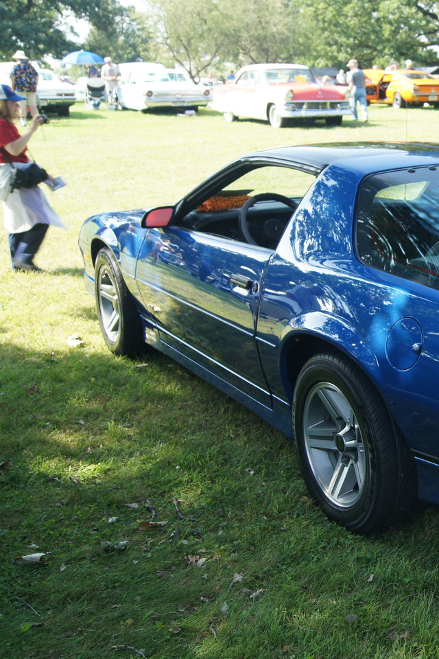 1987 Chevrolet Camaro Iroc Z - Camaro Iroc Z - HD Wallpaper 