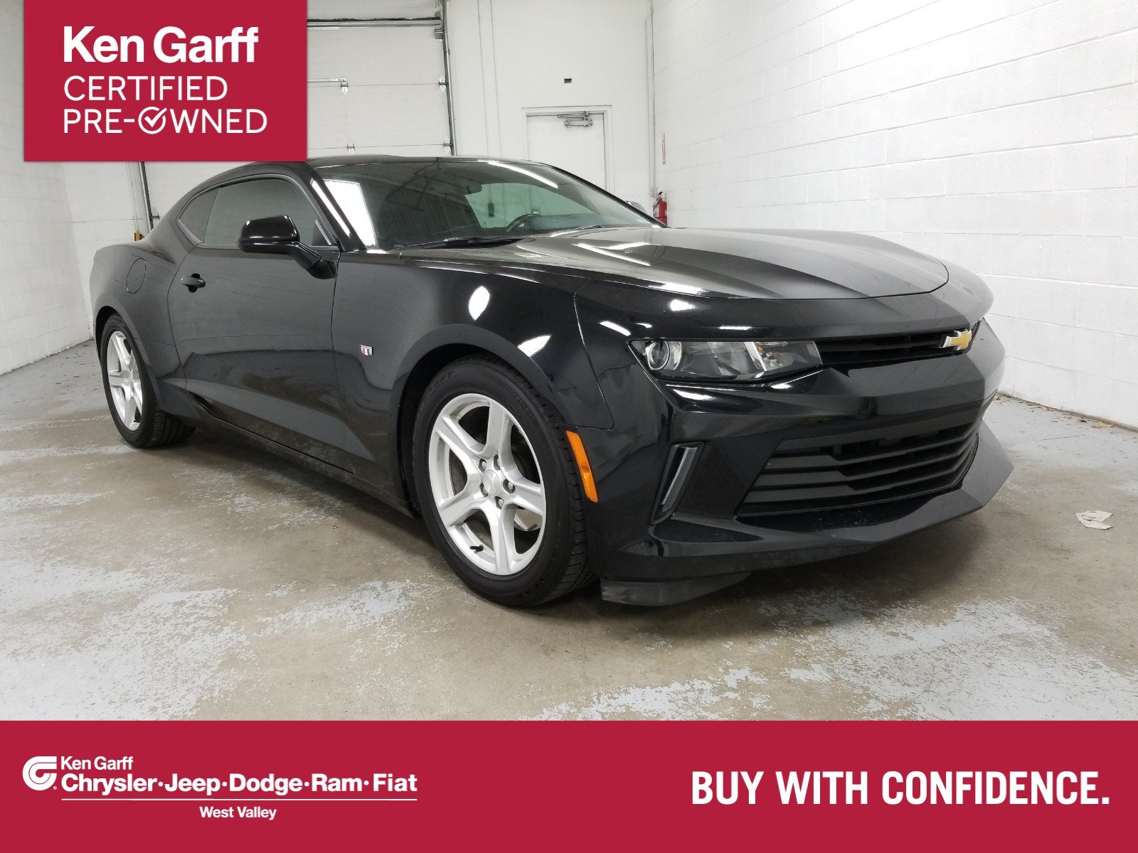 2017 Chevy Camaro 1lt Black - HD Wallpaper 