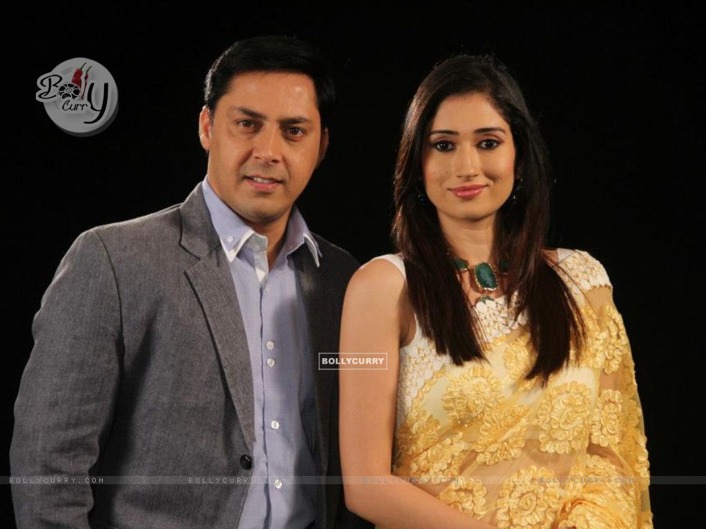 Rakesh And Gungun Size - Formal Wear - HD Wallpaper 