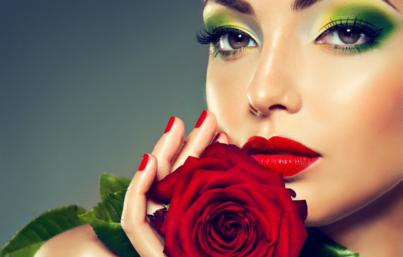 Photo Wallpaper Eyes, Girl, Flowers, Roses, Lips, Red, - Beautiful Girls With Roses - HD Wallpaper 
