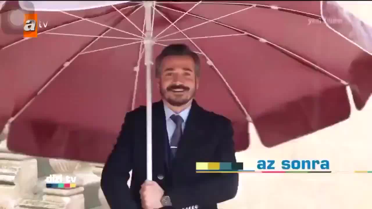 Ayşenur Aga, Ayşenur Aga - Umbrella - HD Wallpaper 