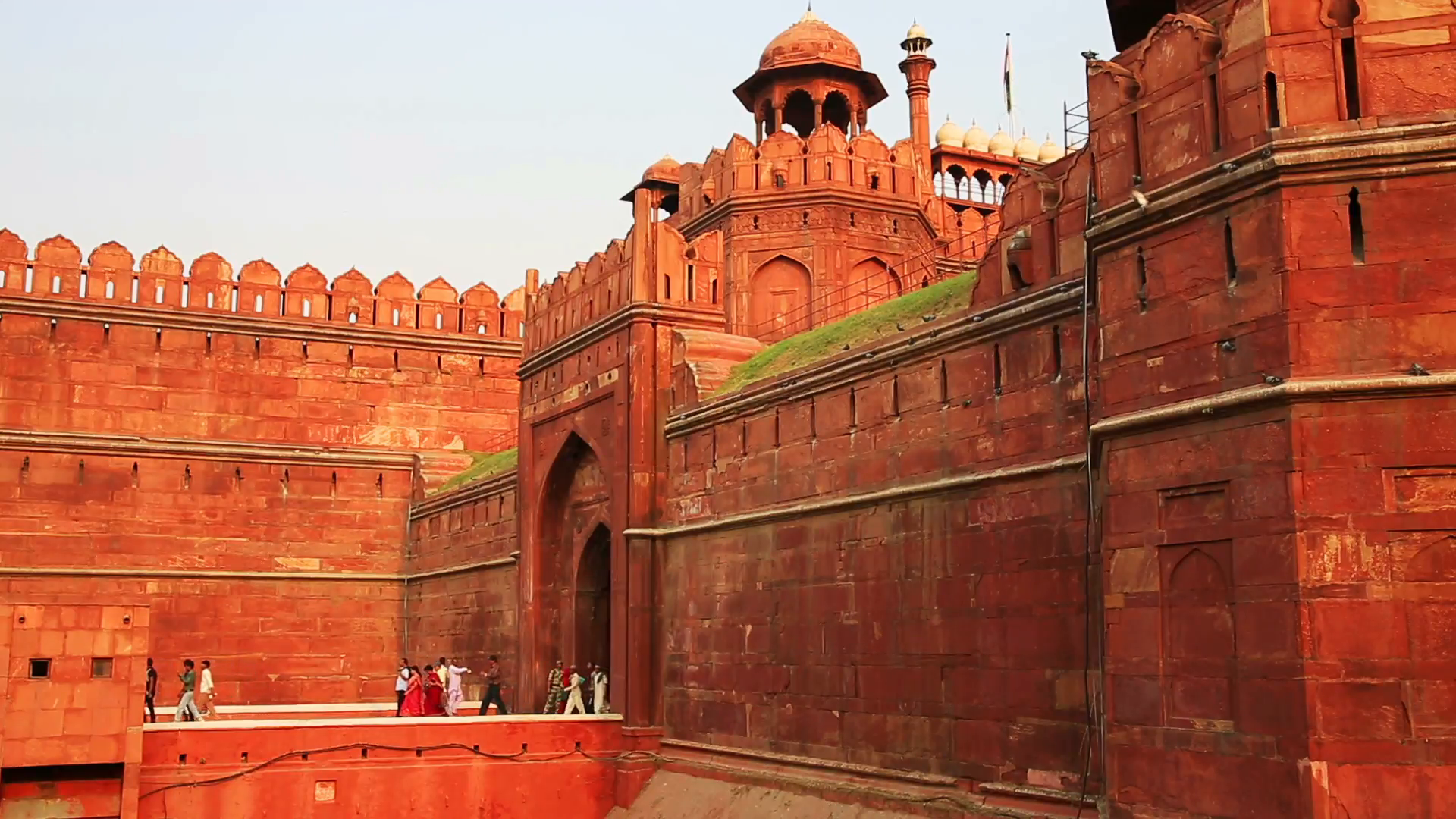Majestic Walls Of Red Fort Stock Video Footage - Red Fort - HD Wallpaper 