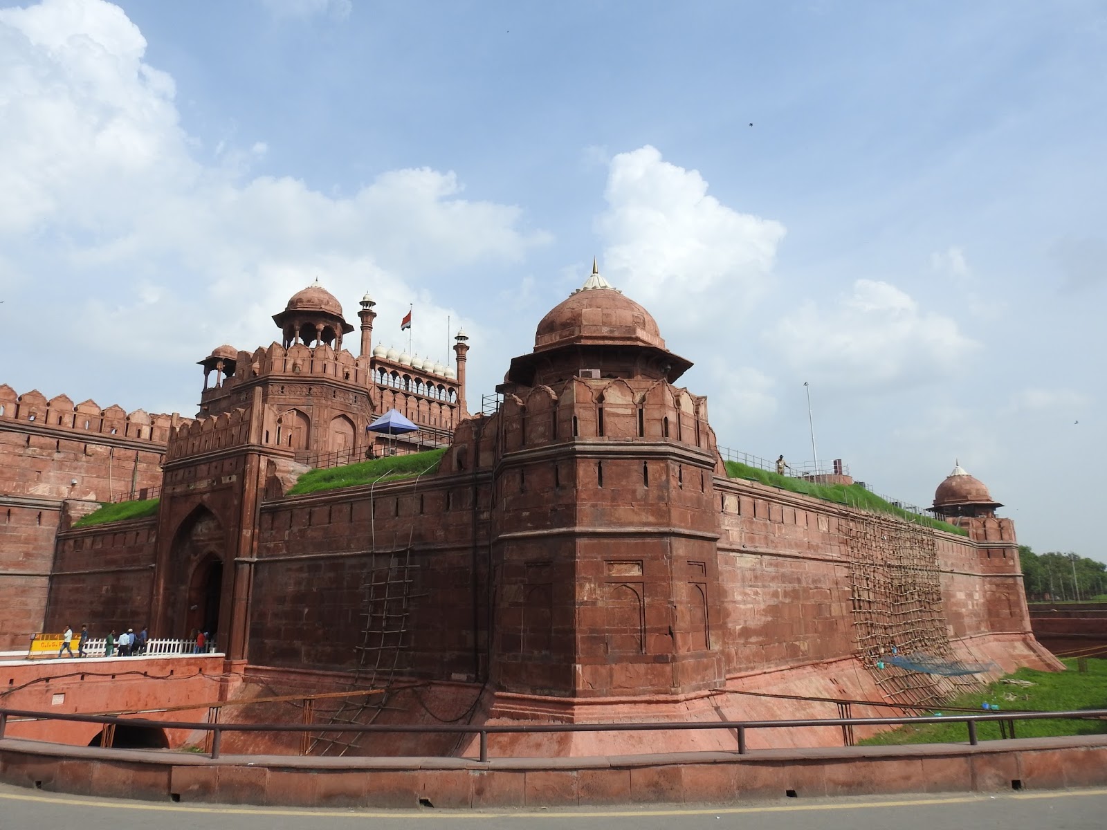Red Fort New Delhi Wallpaper Images Travel - Red Fort - HD Wallpaper 