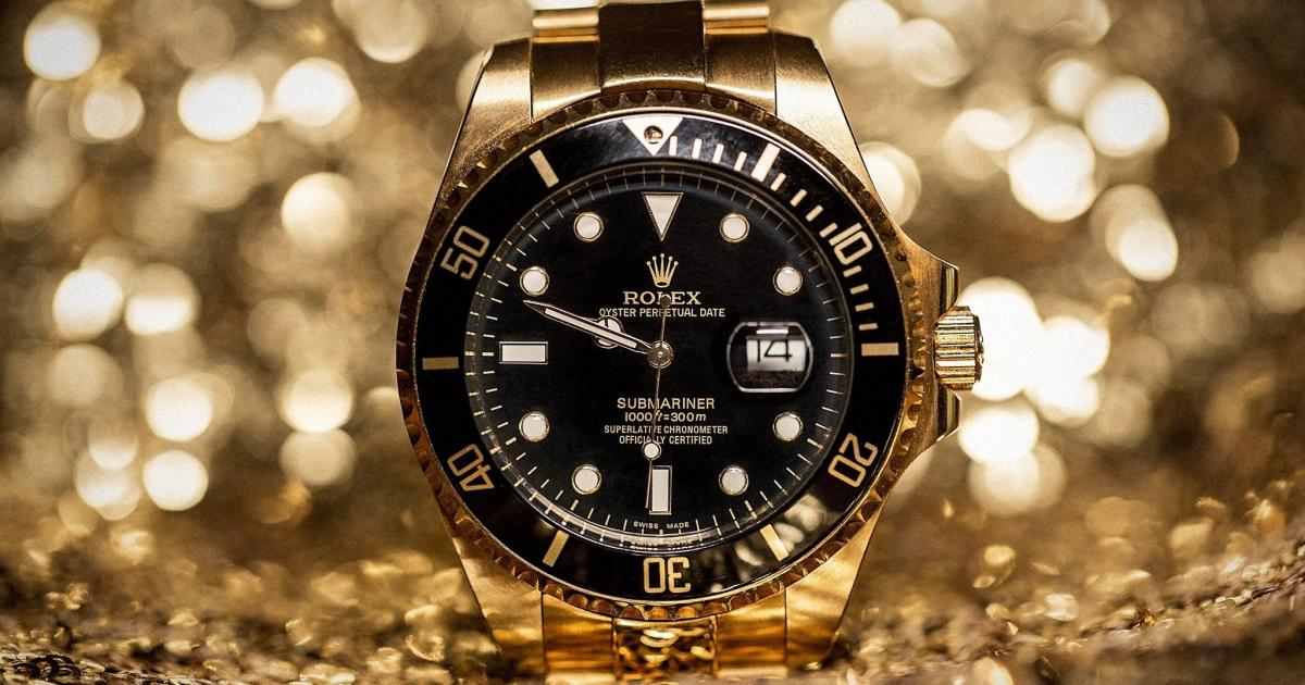 Rolex Golden Watch Wallpaper - Rolex Wallpaper For Mobile - HD Wallpaper 