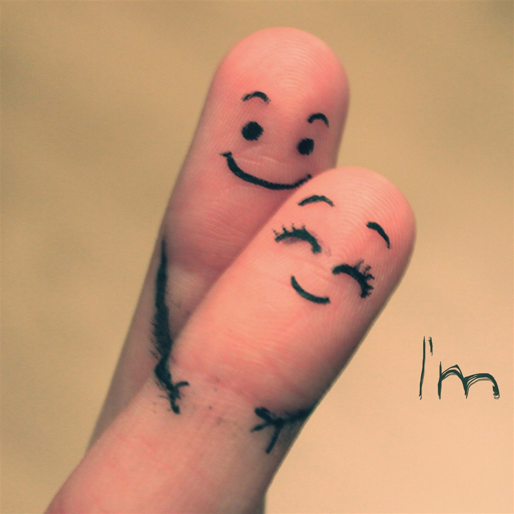 In Love Fingers Ipad Air Wallpaper - Finger Lover - HD Wallpaper 