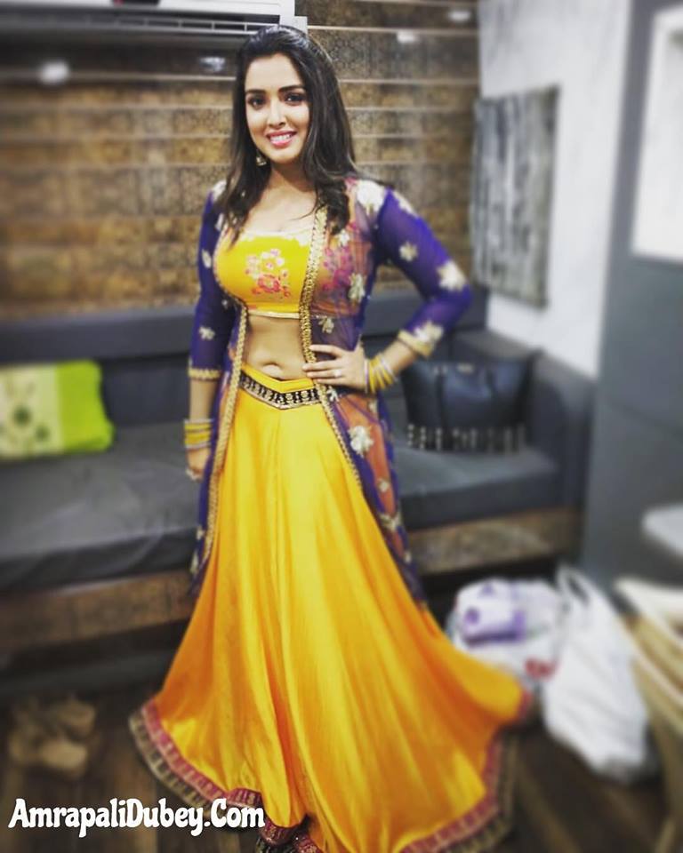 Amrapali Dubey Movies - Amrapali Dubey Real Husband - HD Wallpaper 