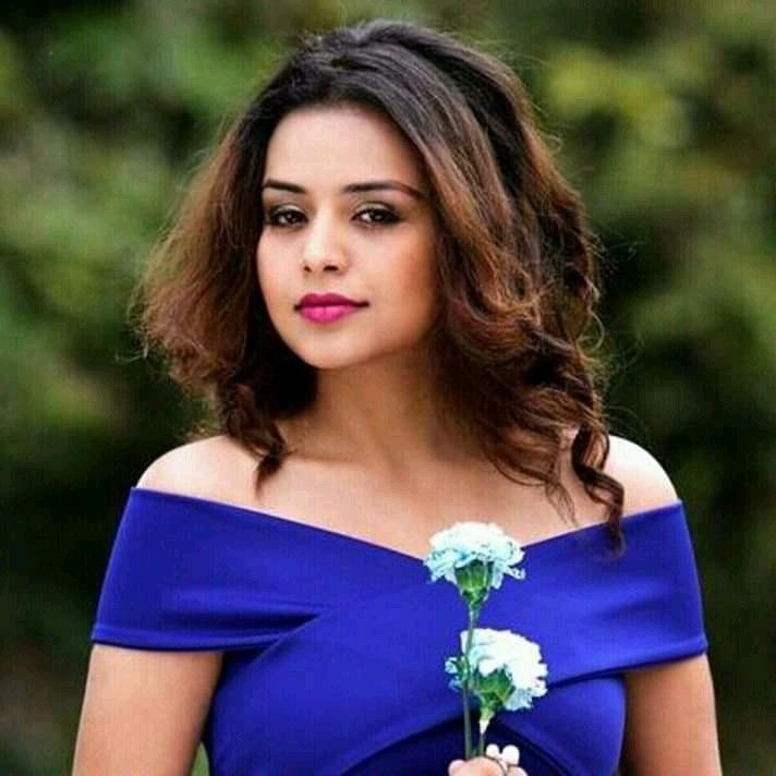 All Bhojpuri Actress Name List - 712x712 Wallpaper All Bhojpuri Actress Name List - 712x712 Wallpaper