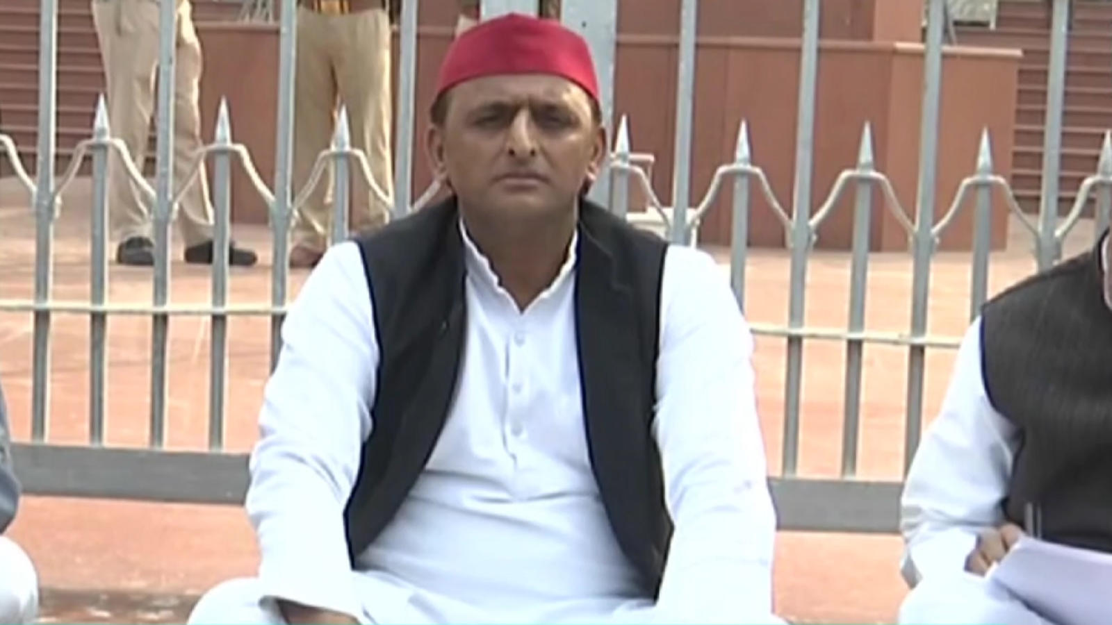 Gentleman - HD Wallpaper 