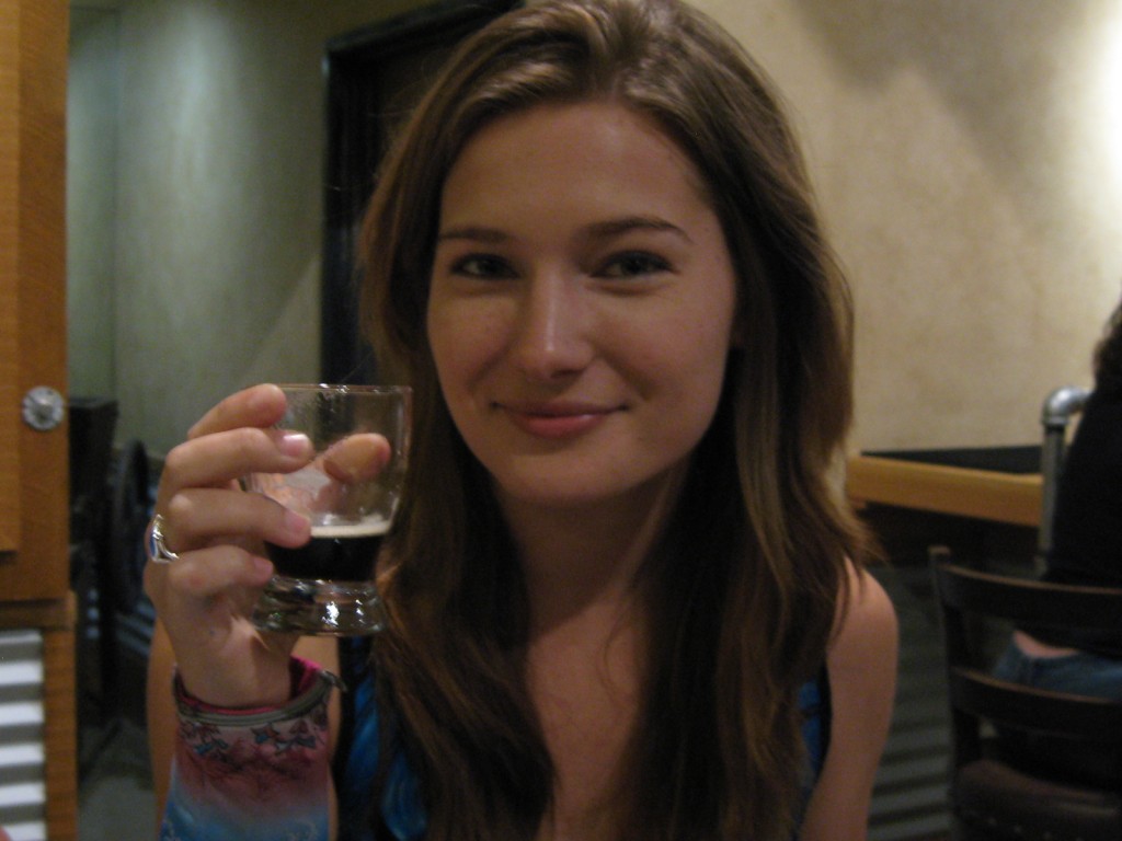 Sofia Pernas Desktop Wallpapers Sofia Pernas Desktop - Girl - HD Wallpaper 