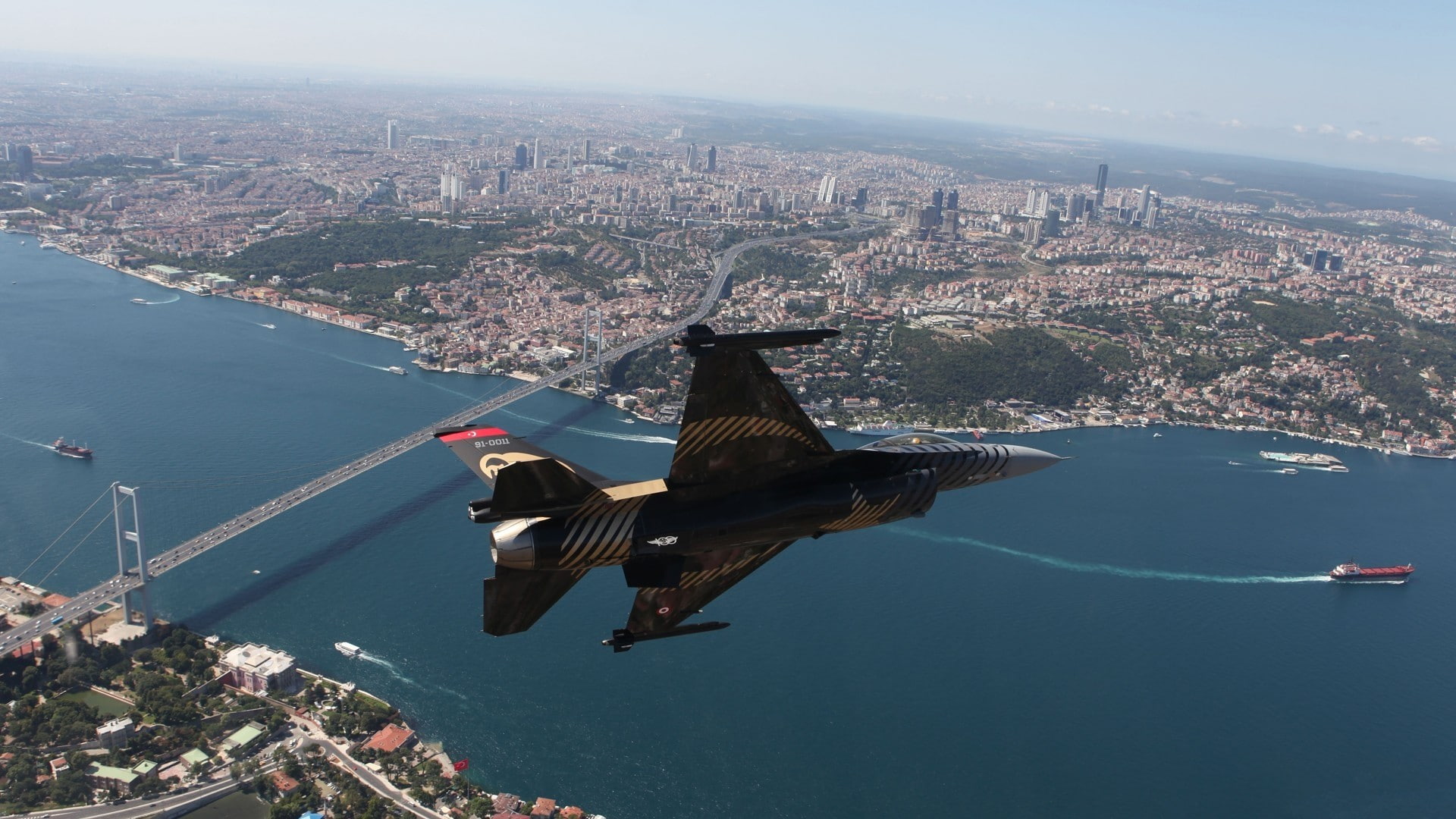 F 16 Solotürk Hd - HD Wallpaper 