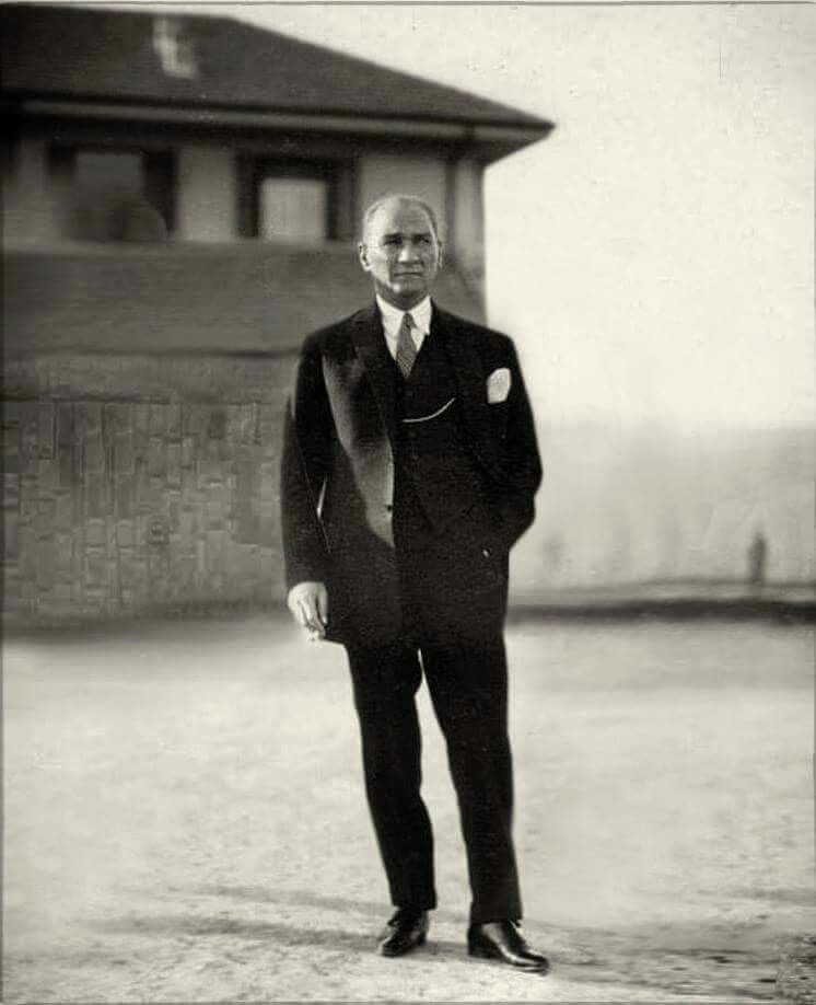 Bir Ölüm Ancak Bu Kadar Ölümsüz Olabilirdi - HD Wallpaper 