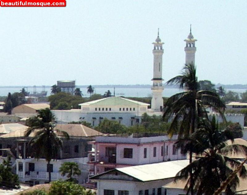 Banjul King Fahad Mosque - Gambia Banjul - HD Wallpaper 