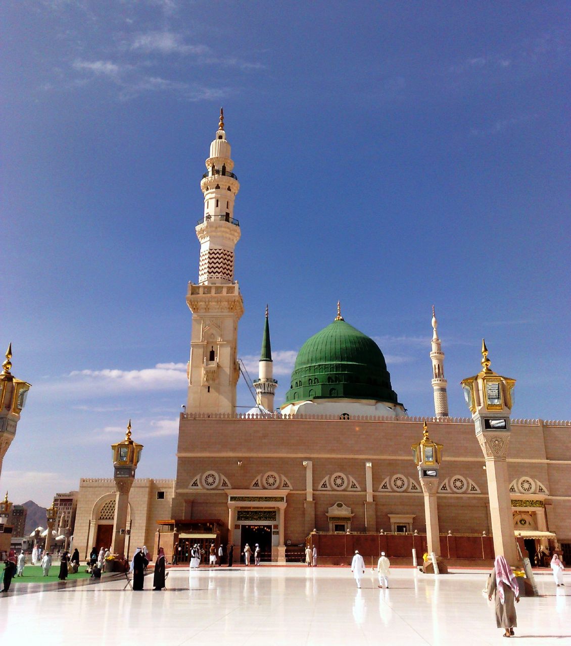 Madina Sharif - Ab To Bas Aik Hi Dhun Hai Ke Madina Dekhu - HD Wallpaper 