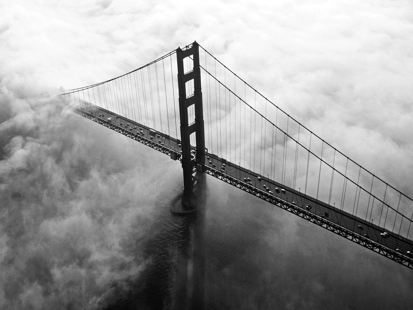 Golden Gate Bridge San Francisco Wallpaper - Black And White Golden Gate Bridge Wallpaper Hd - HD Wallpaper 