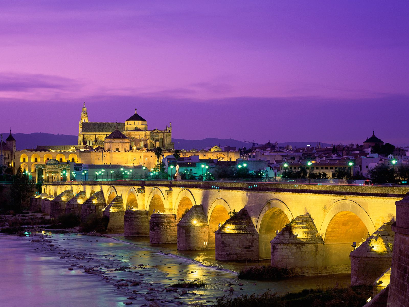Spain Landscape Wallpaper - Córdoba Spain Points Of Interest - HD Wallpaper 