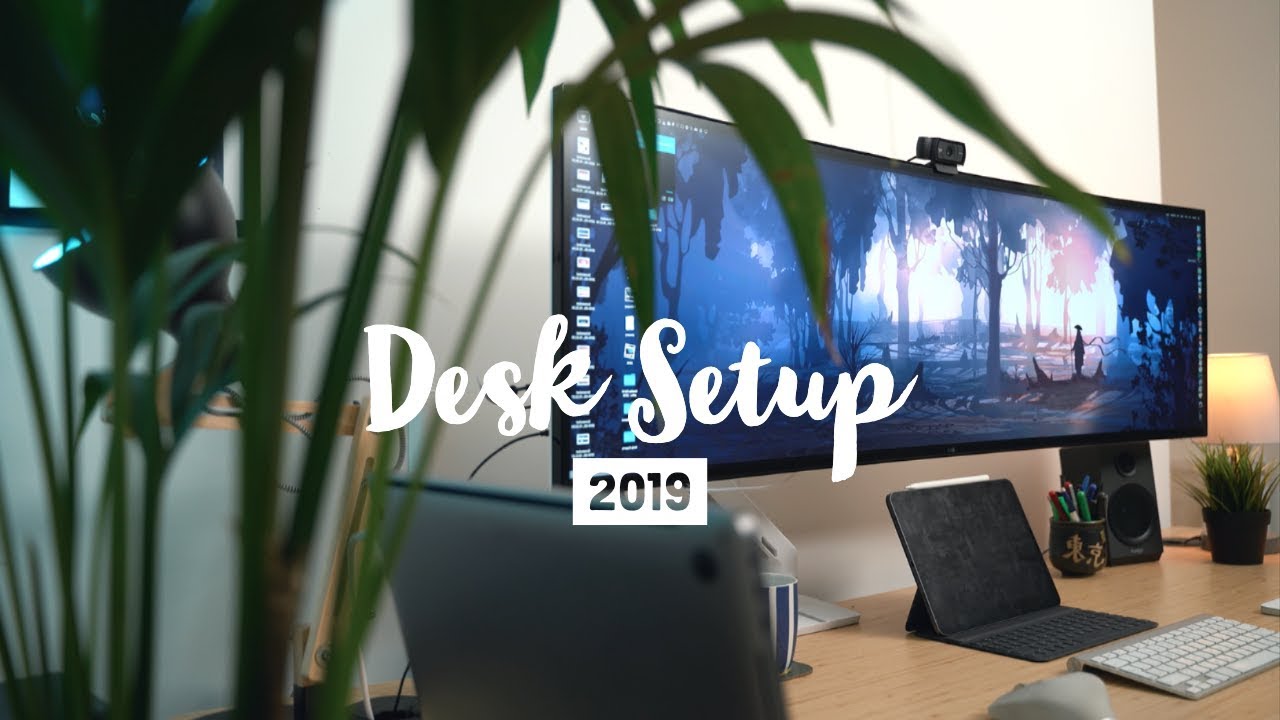 Ali Abdaal Desk Setup - HD Wallpaper 