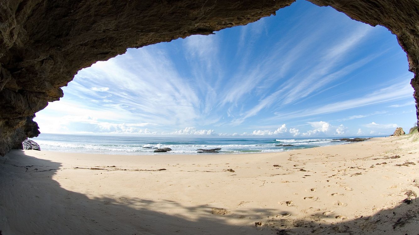 4k Cave On The Beach Wallpaper For Desktop And Mobile - Beach Life Is A Sweet Life - HD Wallpaper 