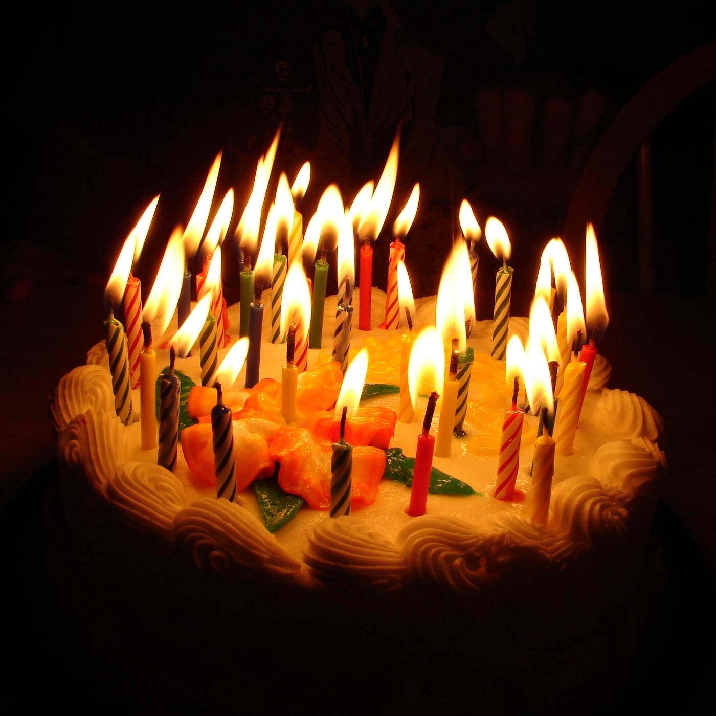 Birthday Cakes With Candle - HD Wallpaper 