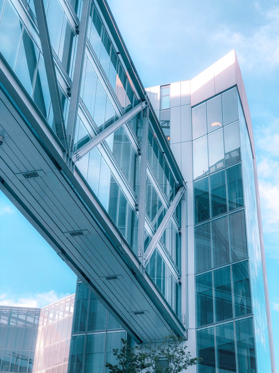 Commercial Building - HD Wallpaper 