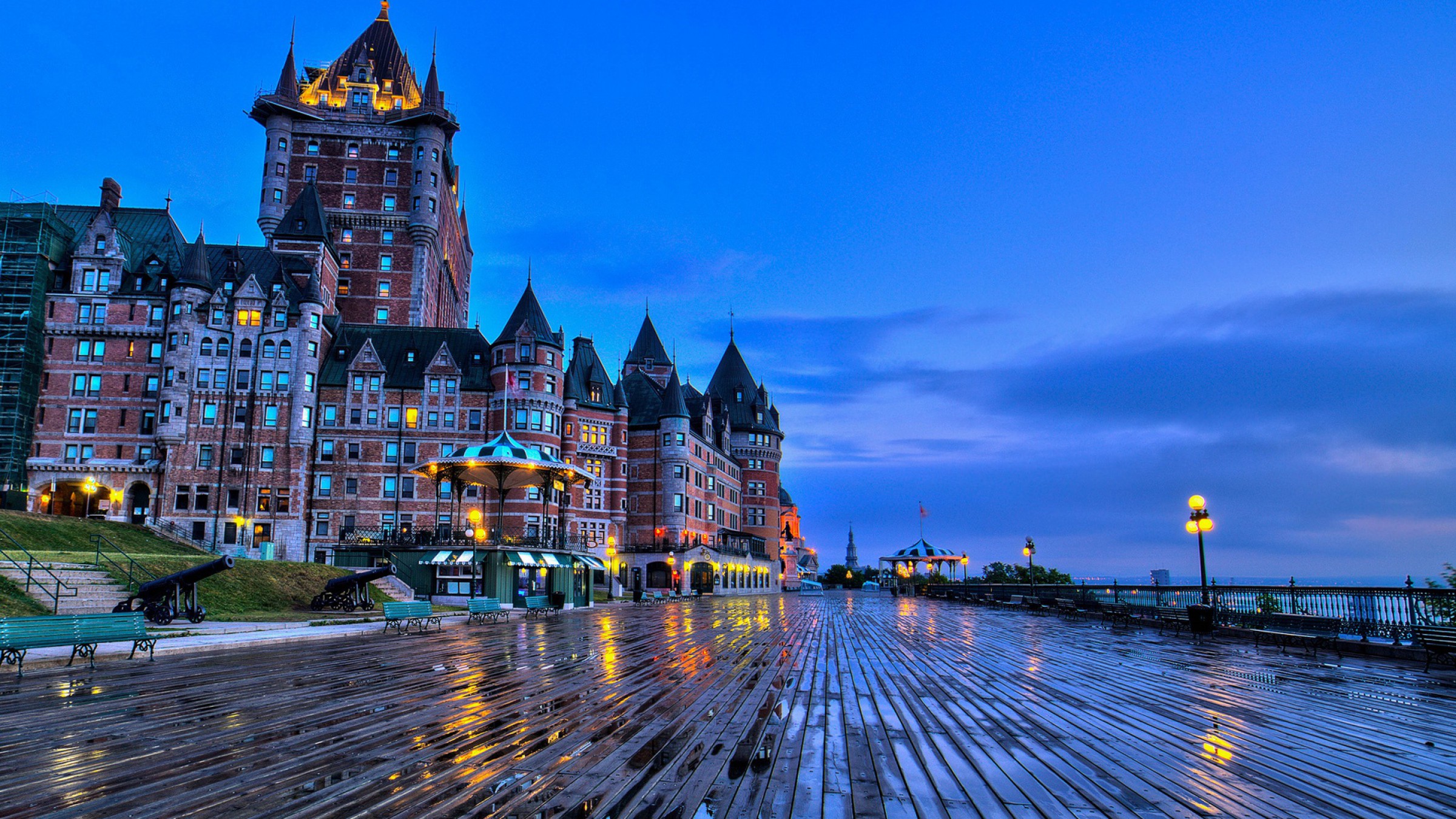 All Quebec City Wallpapers - Château Frontenac - HD Wallpaper 