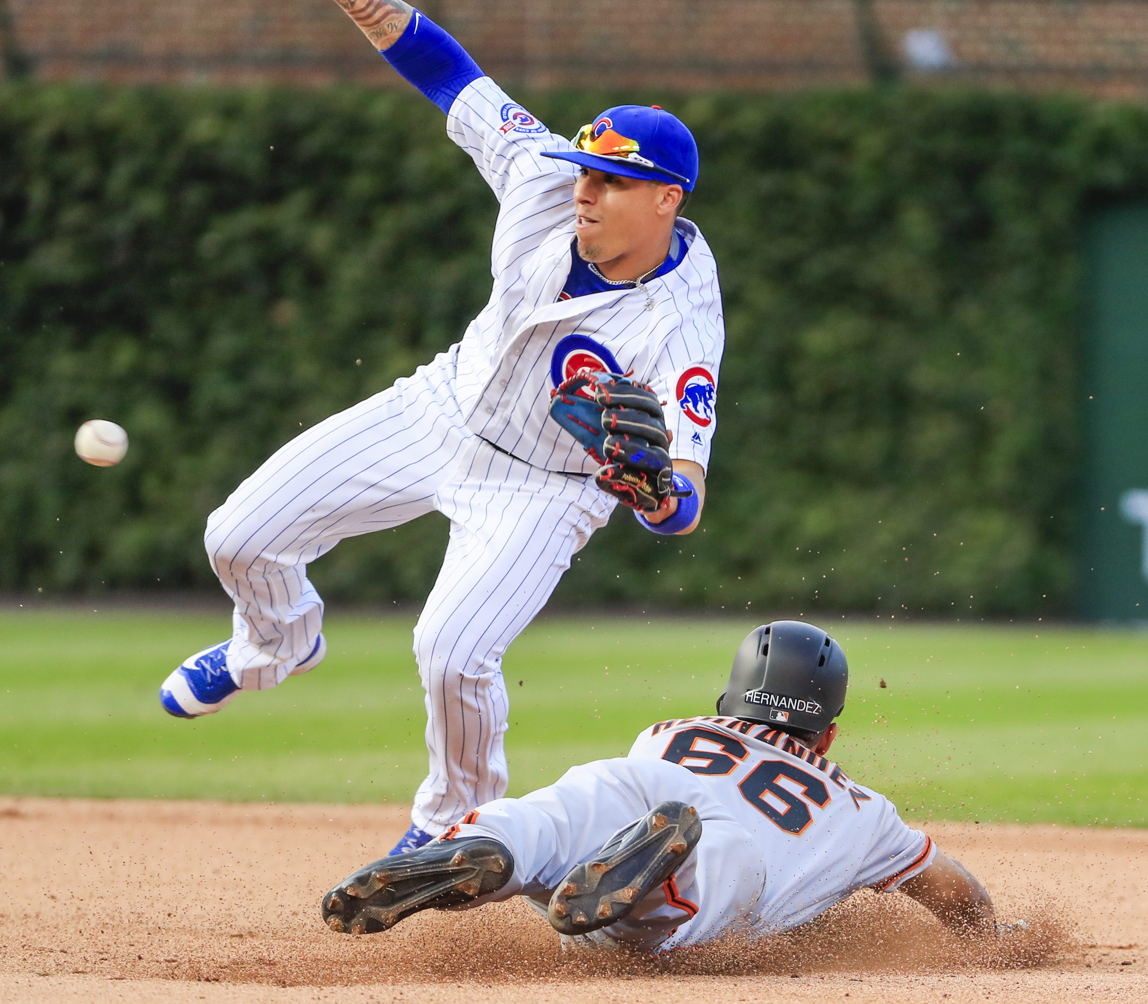 Pitcher - HD Wallpaper 