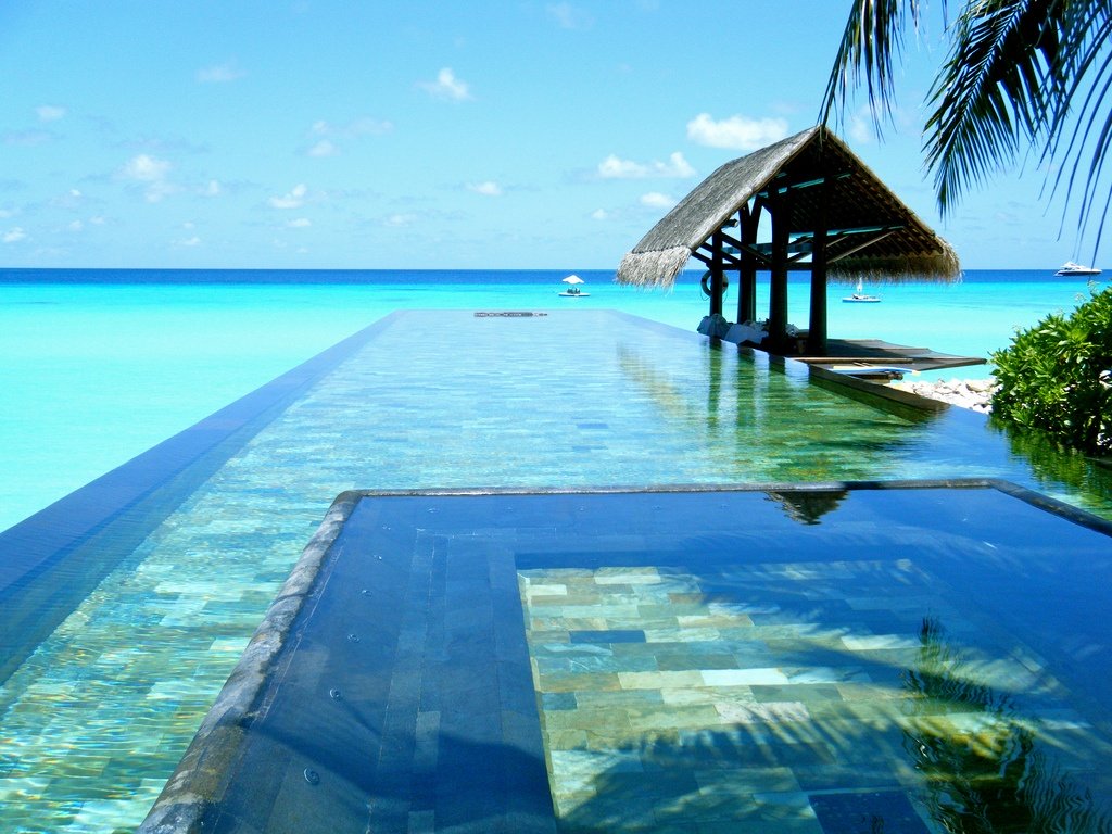 Most Beautiful Swimming Pool In The World - HD Wallpaper 
