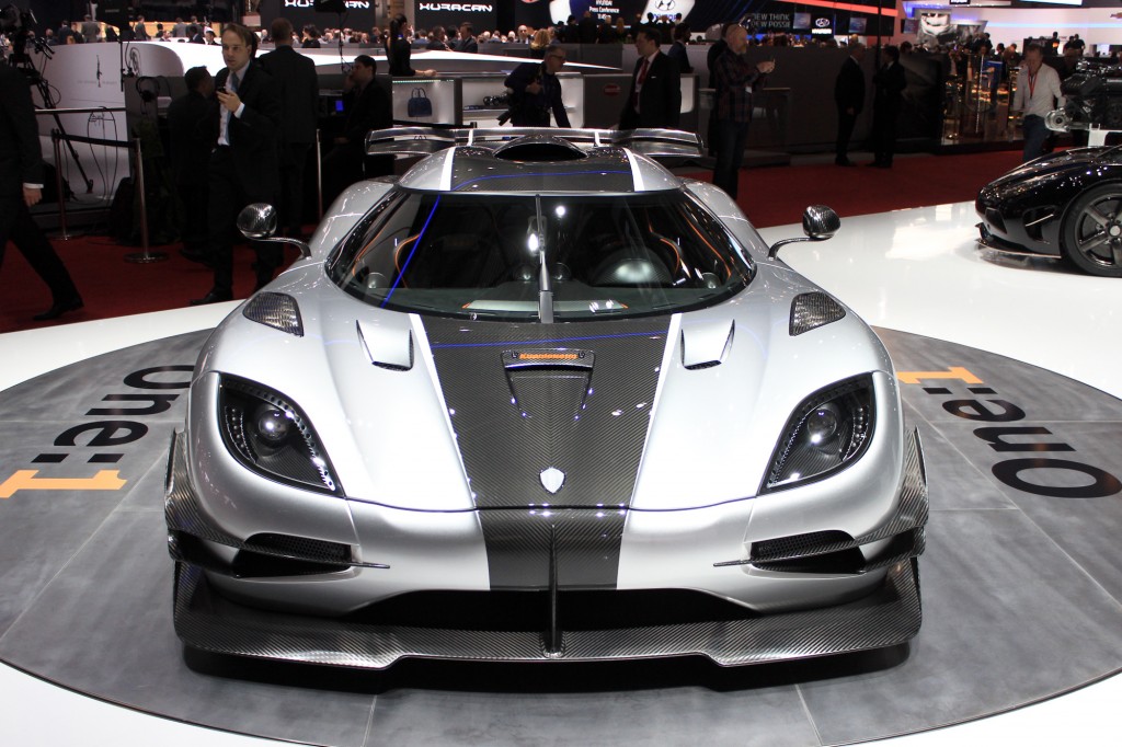 Mobil Koenigsegg One 1 - HD Wallpaper 