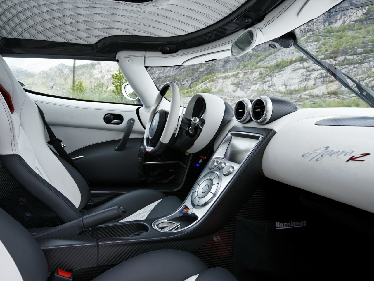 Königsegg Agera R Interior - HD Wallpaper 