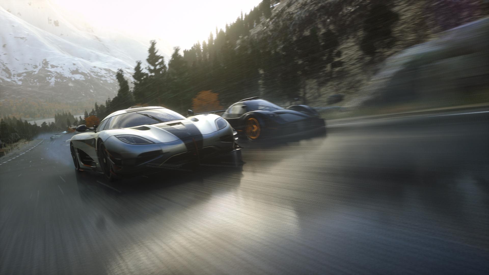 Koenigsegg Pagani - HD Wallpaper 