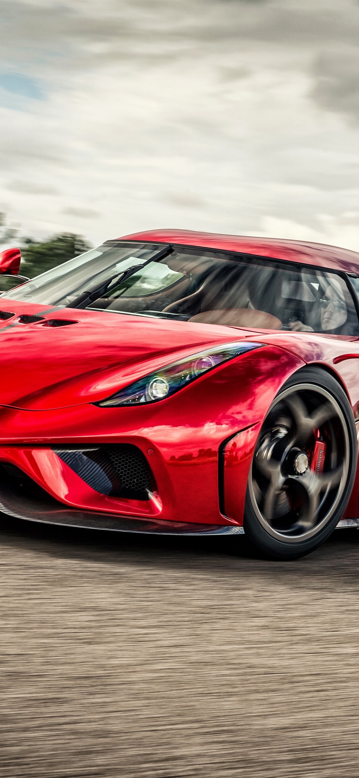 Iphone Wallpaper Koenigsegg Red Supercar Front View - Koenigsegg Regera Wallpaper For Android - HD Wallpaper 