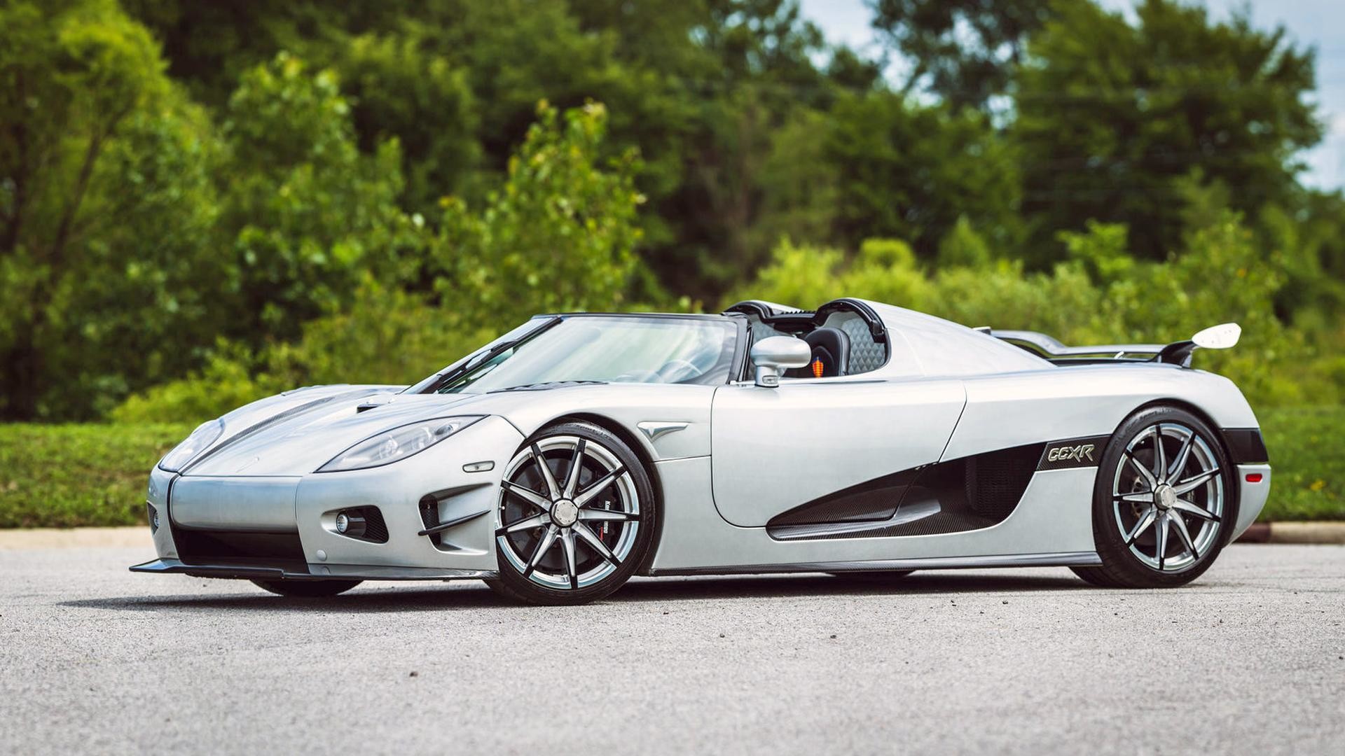 Koenigsegg Iphone Wallpaper - Koenigsegg Trevita The World - HD Wallpaper 