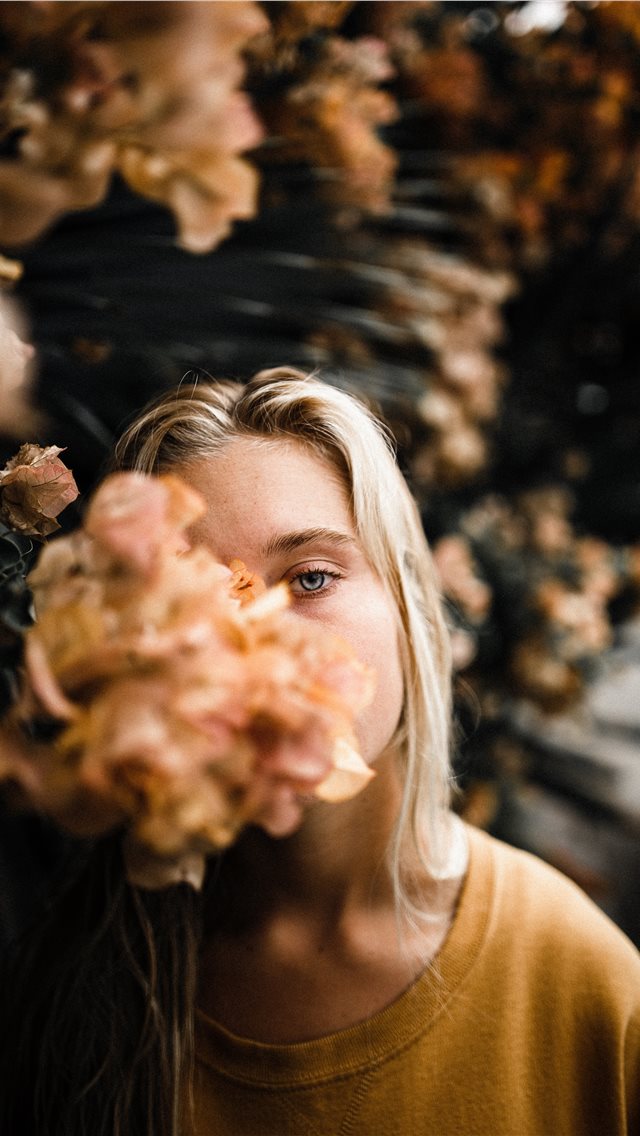 Flora Iphone Wallpaper - Love - HD Wallpaper 