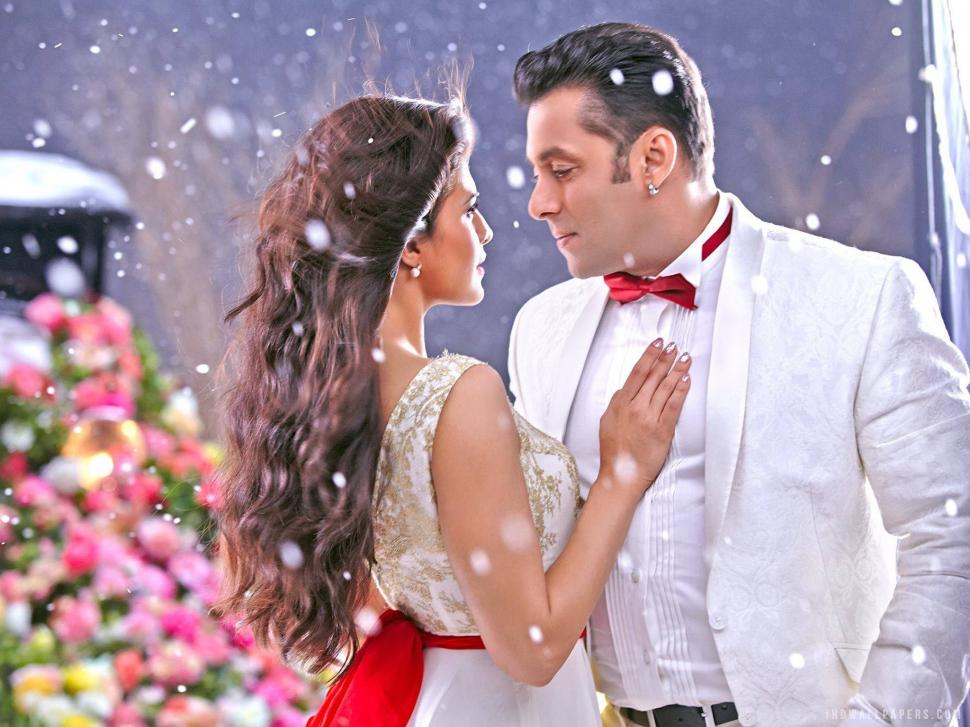 Salman Khan And Jacqueline Fernandez Kick Wallpaper,kick - Salman Khan Kick 720p - HD Wallpaper 