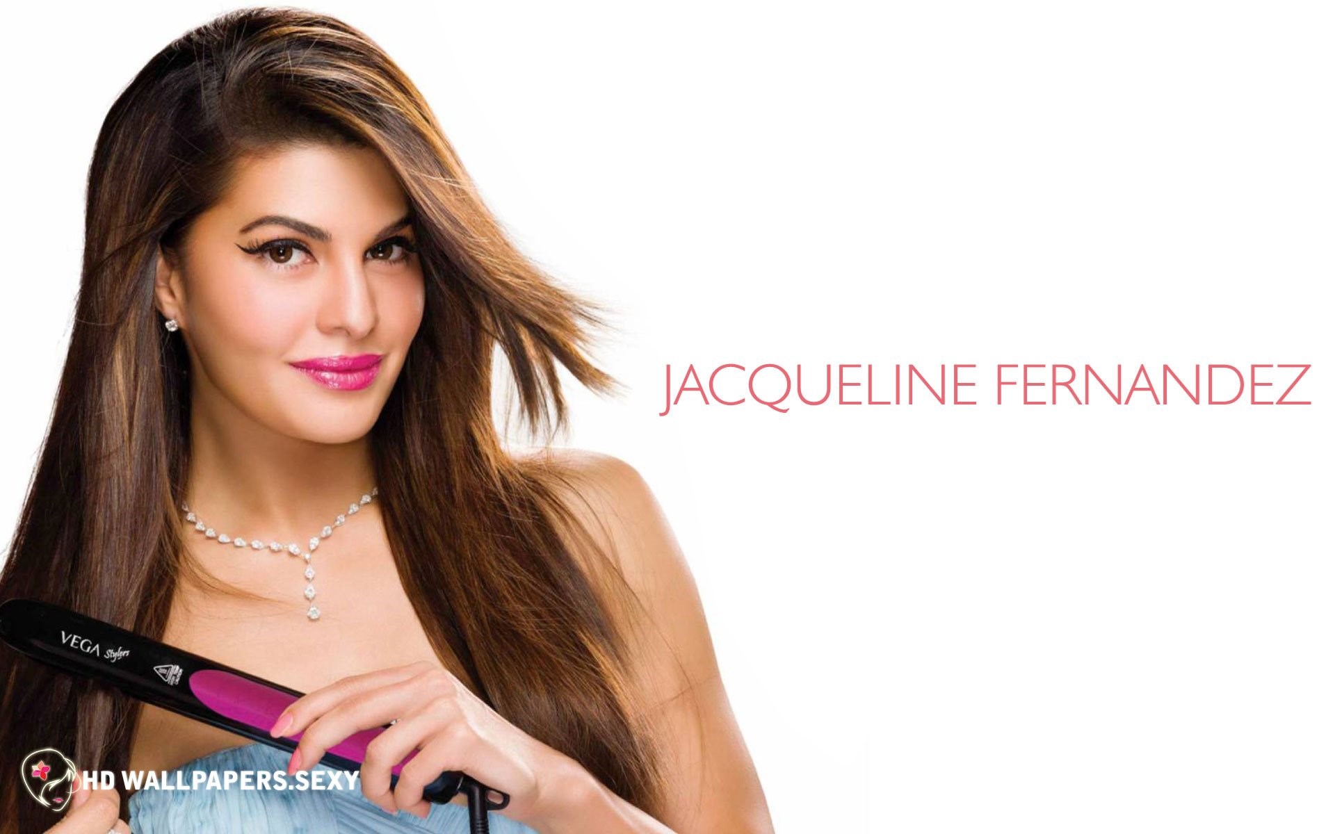 Jacqueline Fernandez Wallpaper - Beautiful Wallpaper Jacqueline Fernandez Hd - HD Wallpaper 