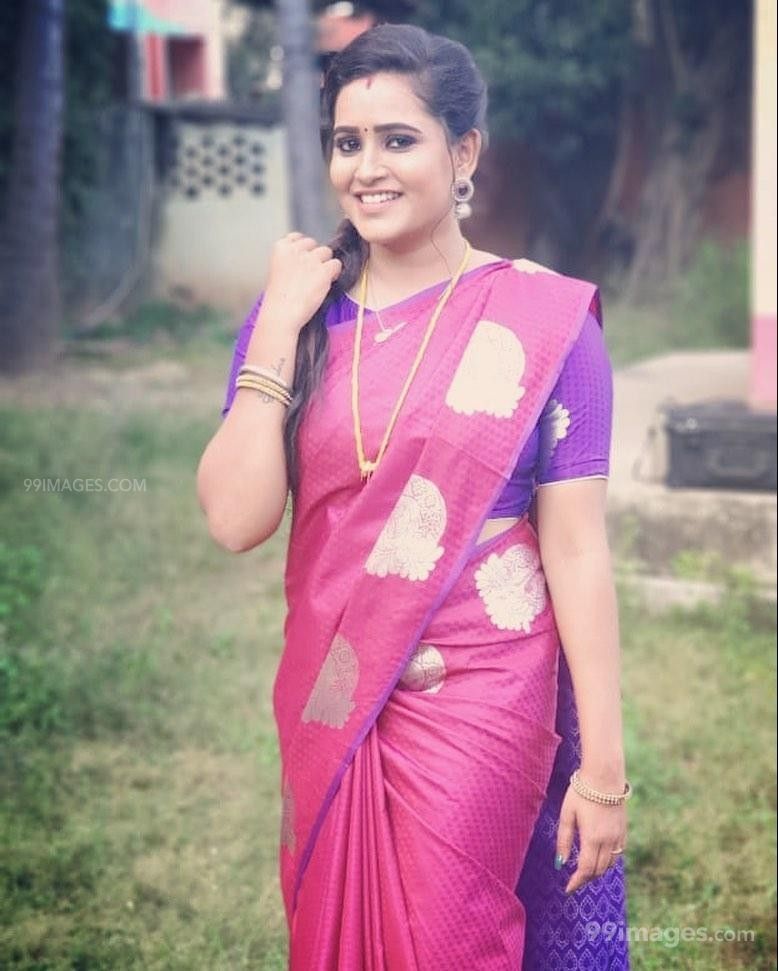 Vj Jacqueline Hd Photos & Wallpapers 
 Title Vj Jacqueline - Hot Jacqueline Anchor In Thenmozhi - HD Wallpaper 