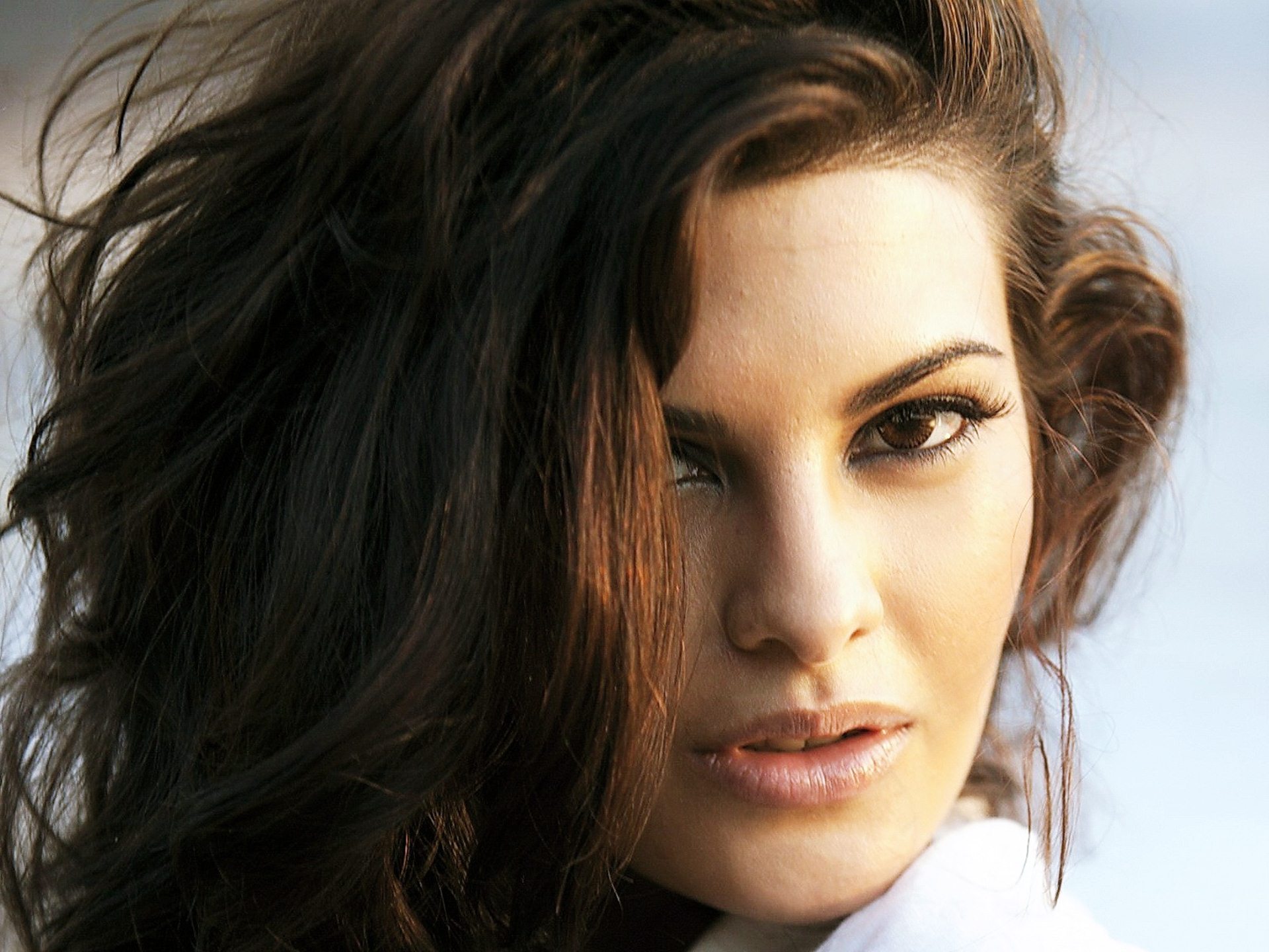 Jacqueline Fernandez Lips Hd - HD Wallpaper 