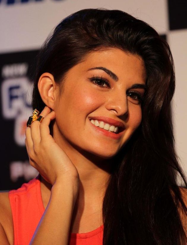 Jacqueline Fernandez At Gillette Event Photos - Jacqueline Fernandez Hot Hd - HD Wallpaper 