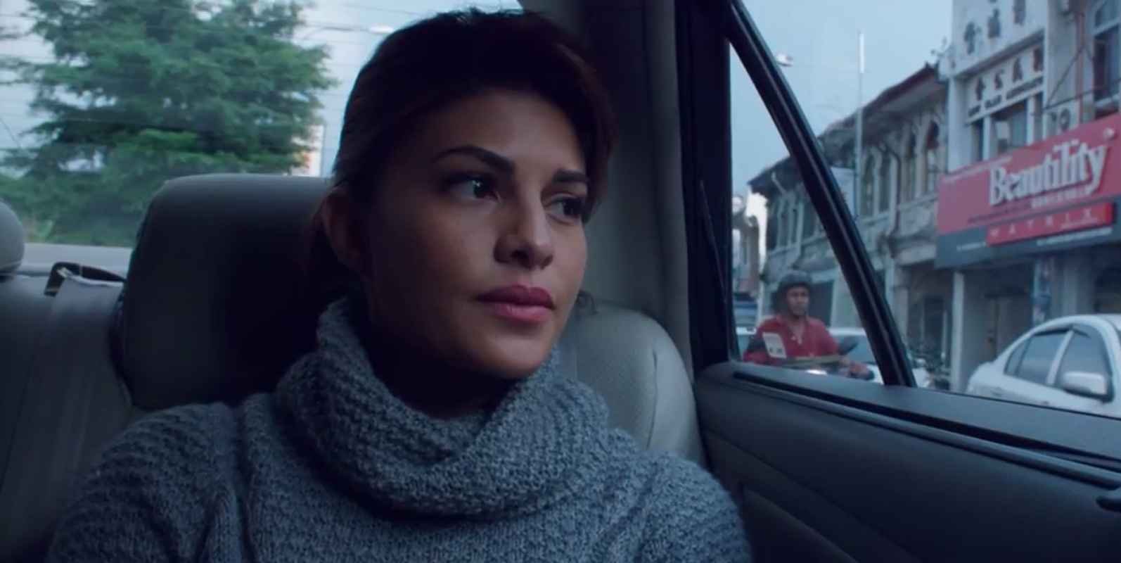 Jacqueline Fernandez Cute Roy 2015 Pics - Cute Jacqueline Fernandez Roy - HD Wallpaper 