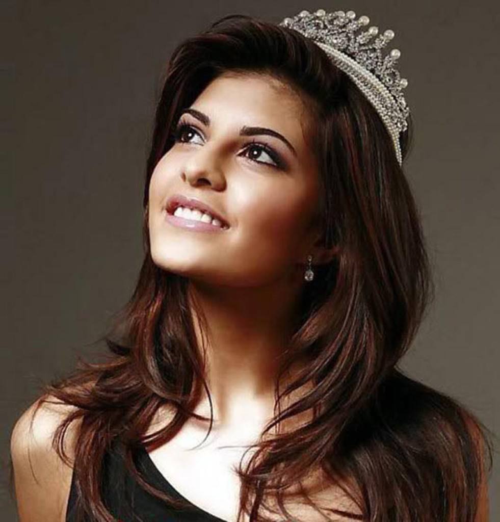 Jacqueline Fernandez Beautiful Hd Wallpapers 2015 - Jacqueline Fernandez Age - HD Wallpaper 