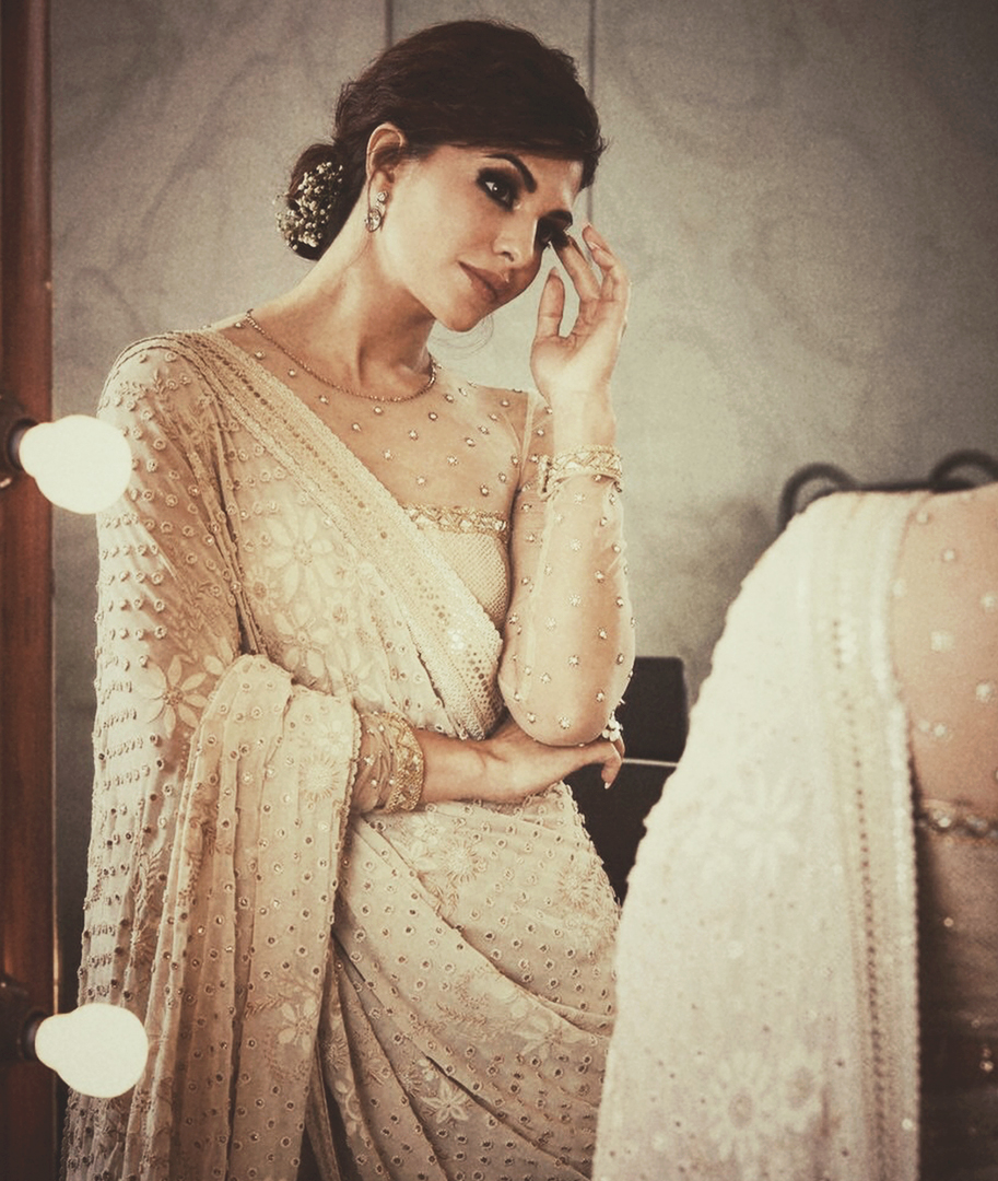 Jacqueline Fernandez All Saree Wear - HD Wallpaper 