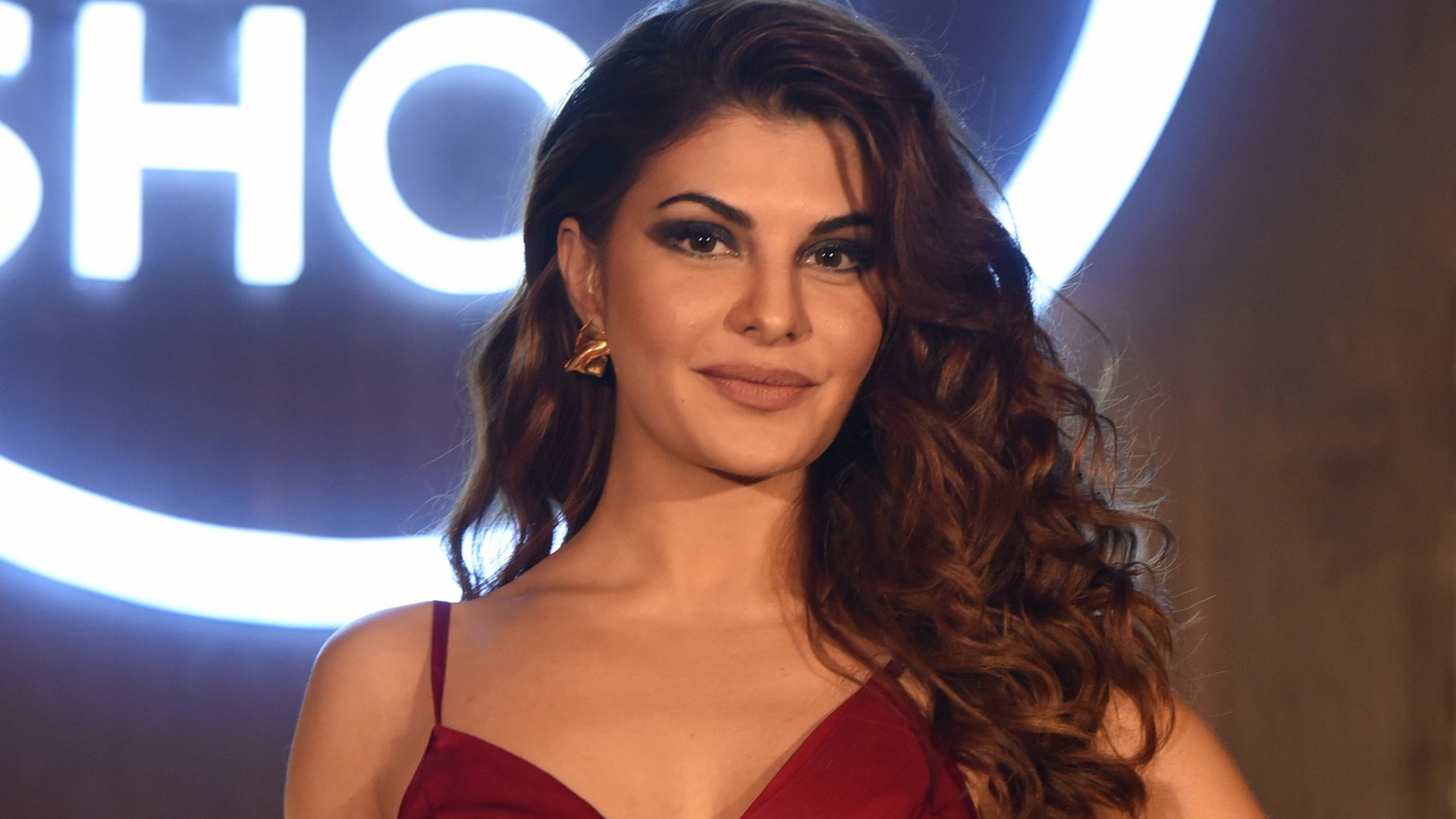 Jacqueline Fernandez Makeup - HD Wallpaper 