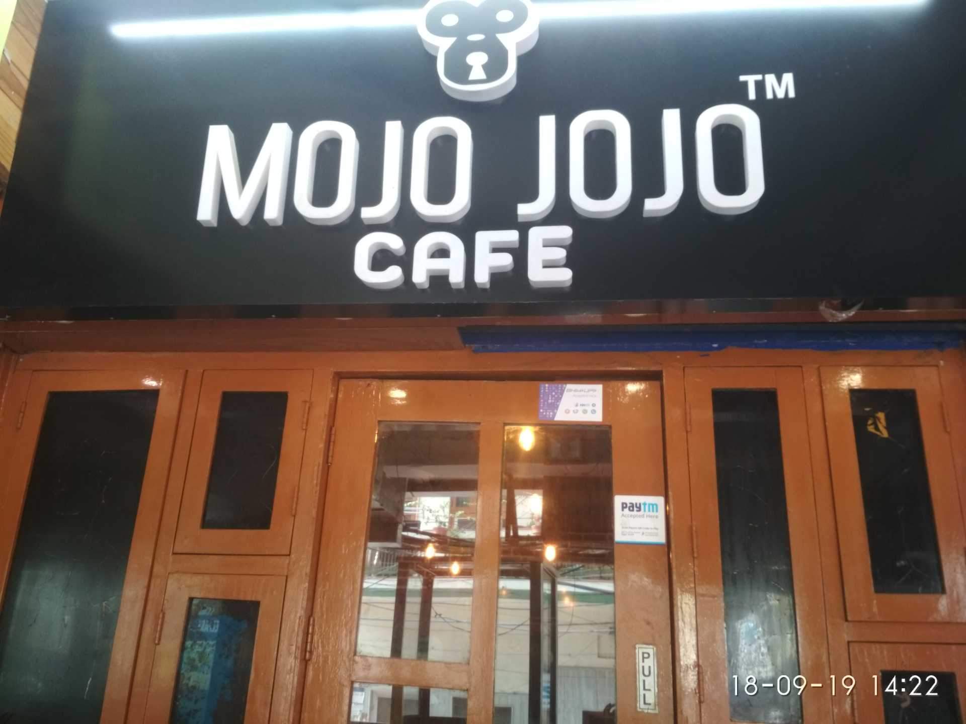 Facade - HD Wallpaper 