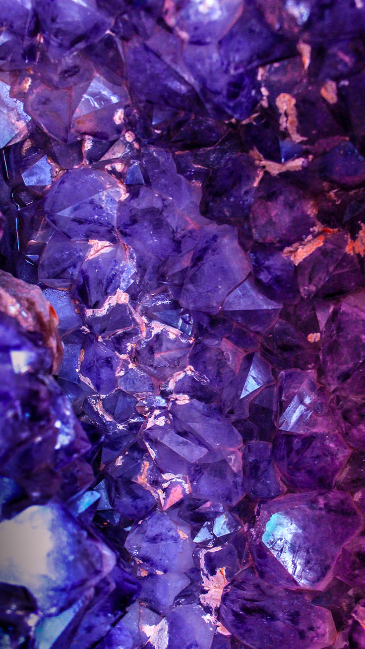 Ultra Violet Pantone Iphone Wallpaper Collection - Iphone Xr Wallpaper Crystals - HD Wallpaper 