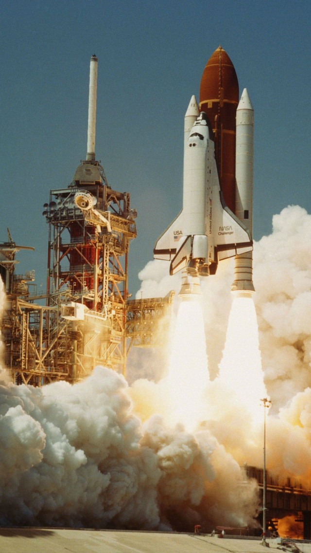 Columbia Space Shuttle - HD Wallpaper 