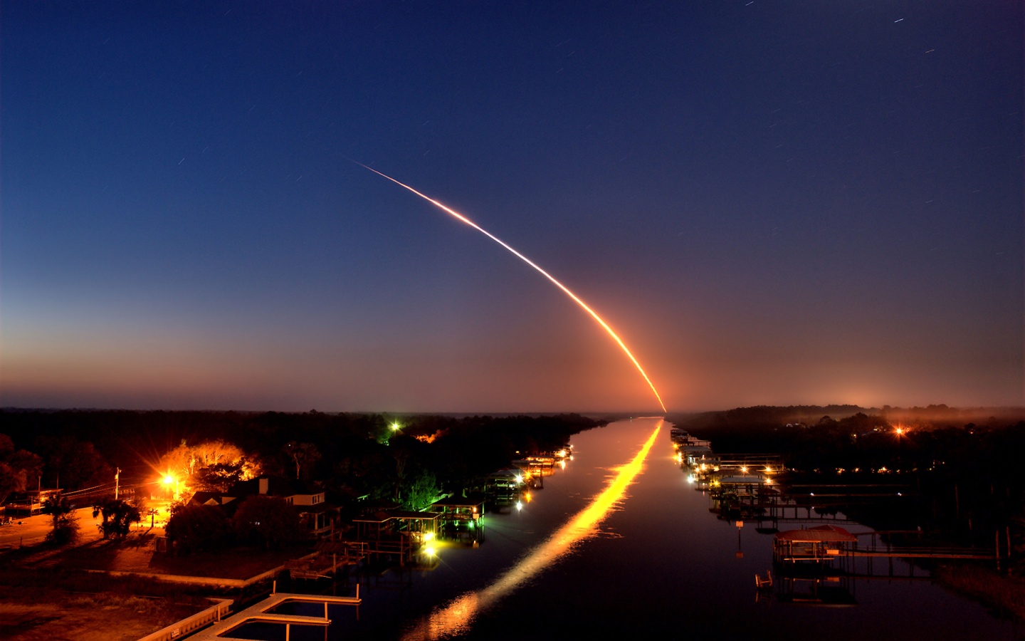 Discovery Wallpaper For Computer - Space Shuttle Wallpaper Full Hd - HD Wallpaper 