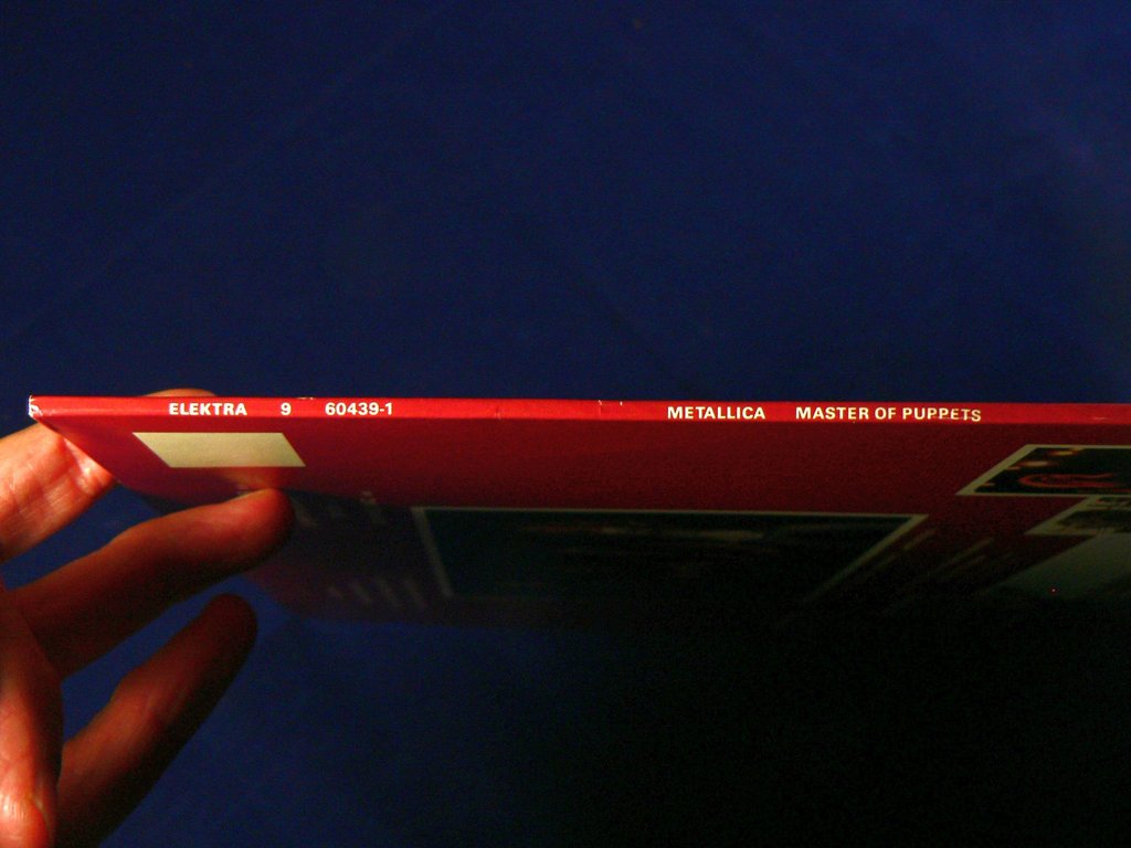 Carmine - HD Wallpaper 