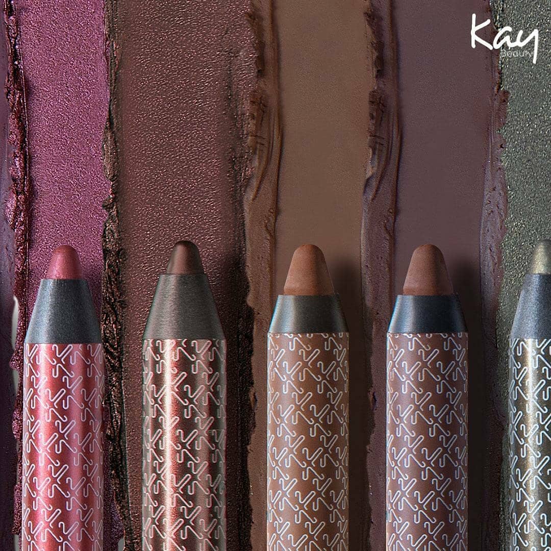 Katrina Kaif If You’re Looking For That Perfect Eye - Weapon - HD Wallpaper 