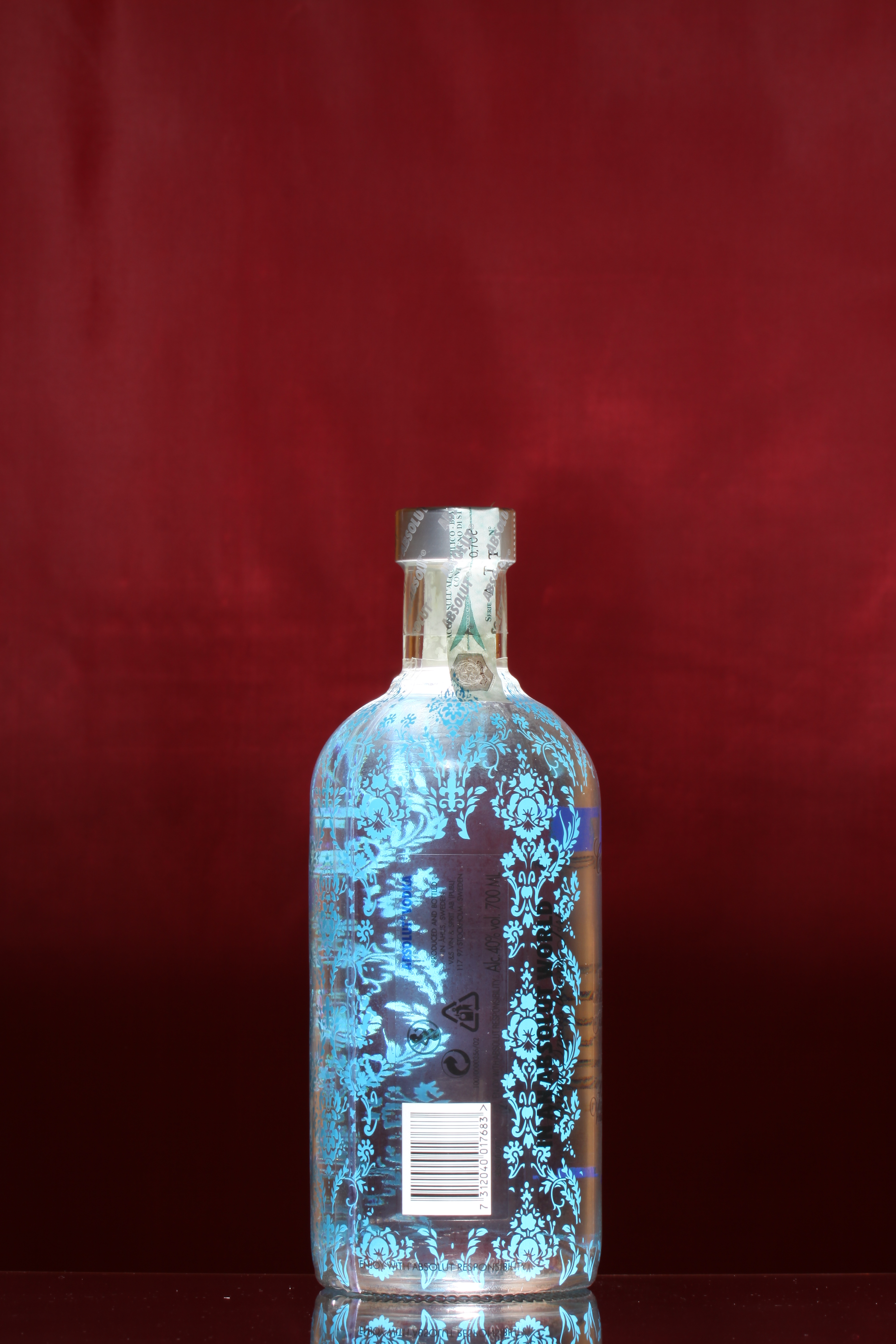 Glass Bottle - HD Wallpaper 