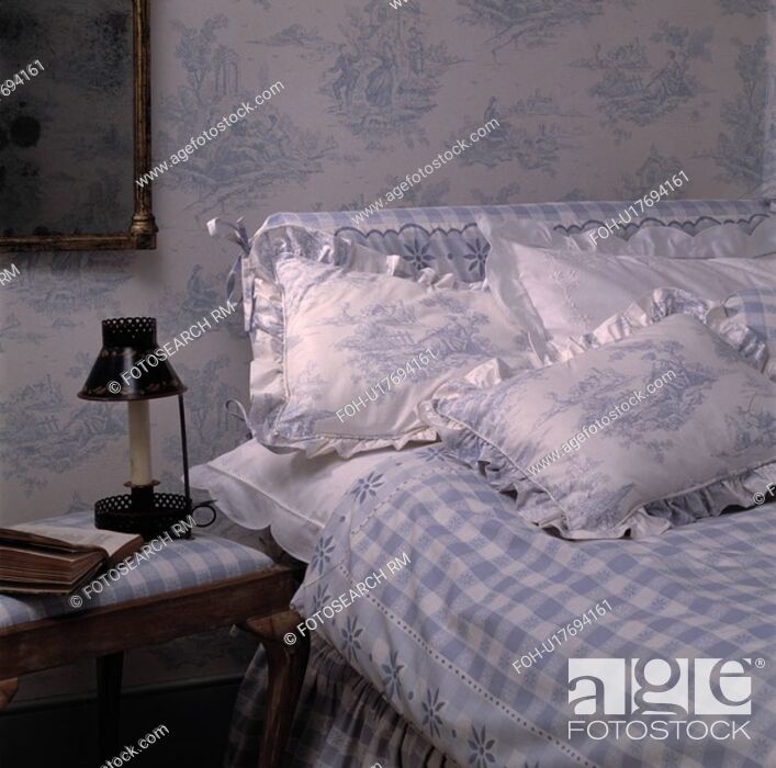 Blue White Toile De Jouy Wallpaper Above Bed With Matching - Stock Photography - HD Wallpaper 